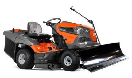 Husqvarna Rasentraktor TC 238TX – Winterpaket 120 Plus